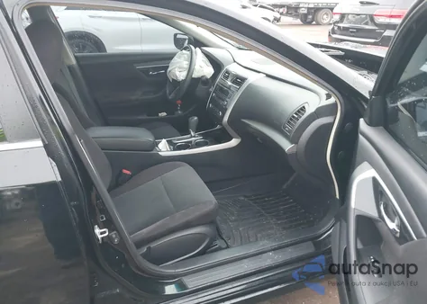 2013 Nissan Altima 2.5 S z USA, uszkodzony, nr VIN 1N4AL3AP4DC290696